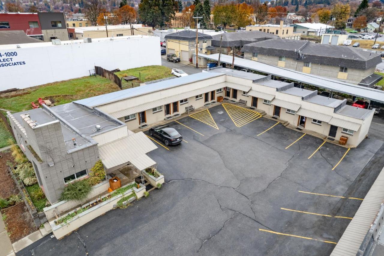 Selkirk Motel Colville